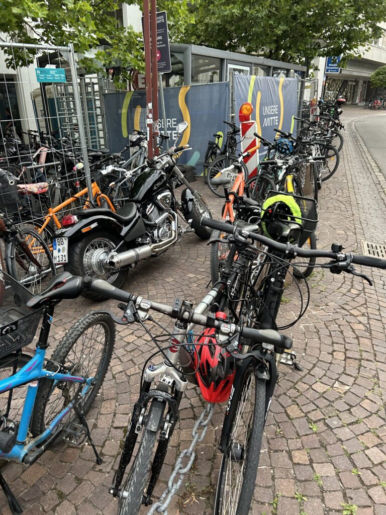 Antrag Fahrradabstellplätze